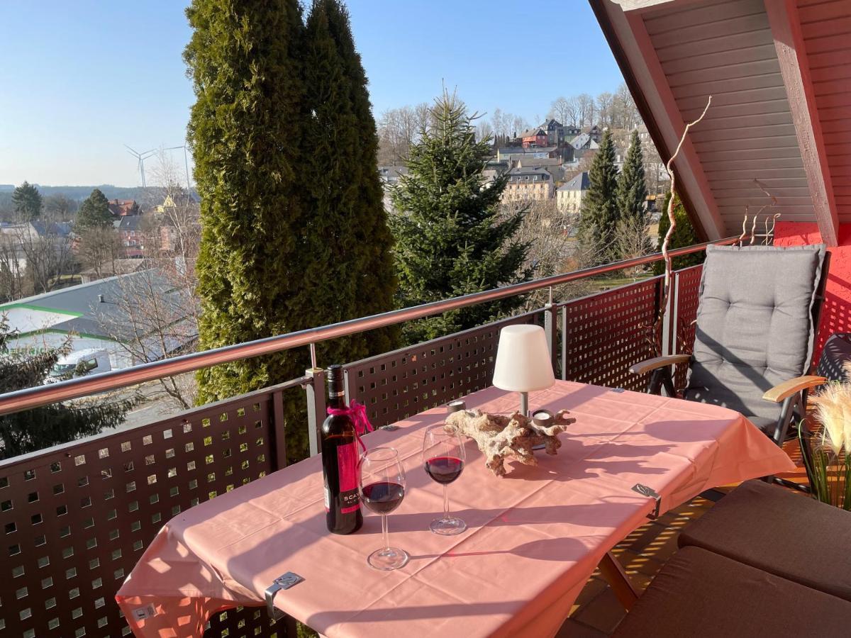 Tolle Ferienwohnung Mit Loggia In Schauenstein 100Qm Bei Hof An Der Saale Frankenwald Екстериор снимка