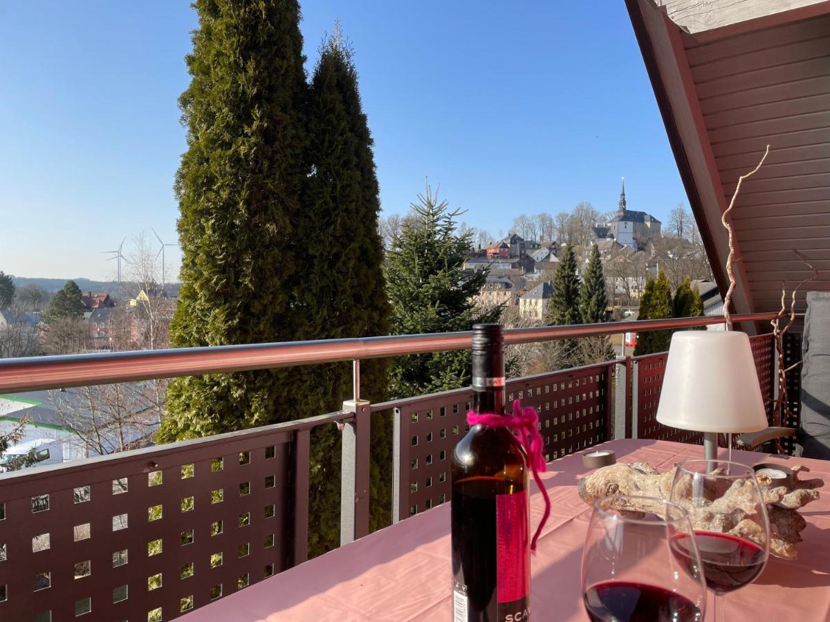 Tolle Ferienwohnung Mit Loggia In Schauenstein 100Qm Bei Hof An Der Saale Frankenwald Екстериор снимка